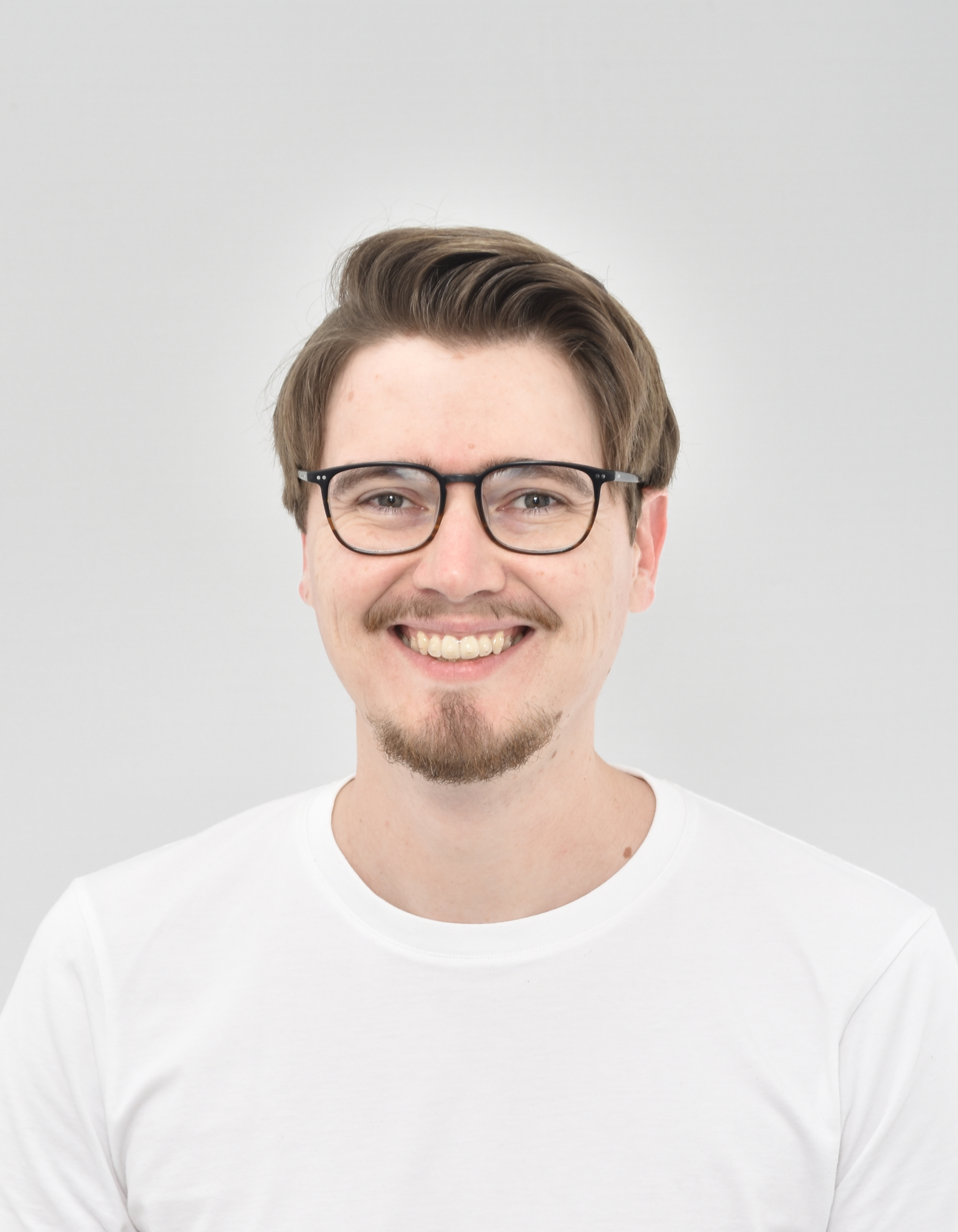 Portrait von Markus Reinisch, dem Inhaber von reinisch-engineering e.U. und Murdruck 3D aus Graz